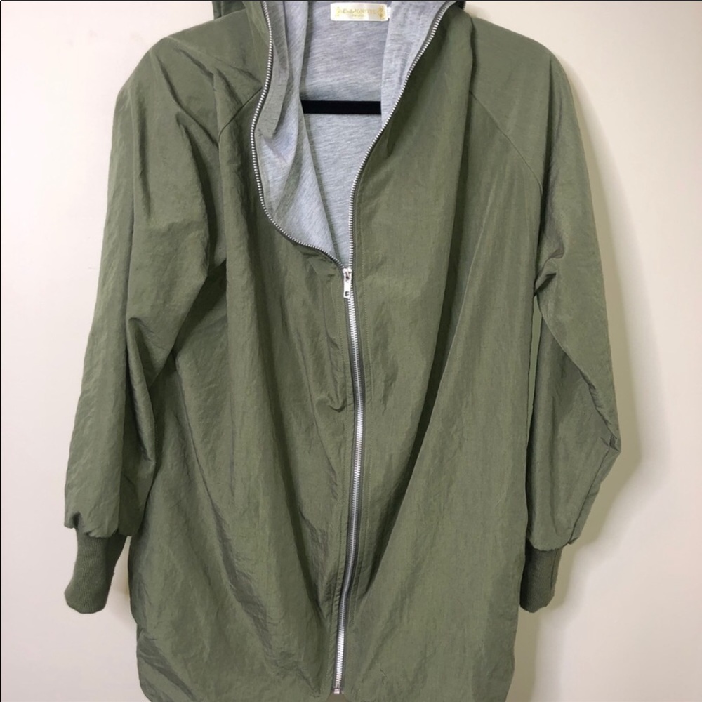 Green Spring Jacket - Picture 2 of 8